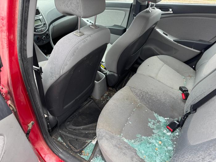 2012 hyundai accent gs-5-door with 169292 miles for sale near elk-river, minnesota 97d9027bf5144eb4bc0401702e18c5d1.jpg