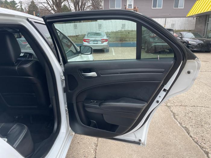 2013 chrysler 300 s-v6-rwd with 99103 miles for sale near saint-paul, minnesota 980a8c72faba4f69854f90a8bc151f36.jpeg