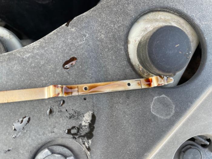 2011 nissan versa 1.8-sl-hatchback with 161381 miles for sale near jordan, minnesota 981b76b76546471fa624ec1c7ecbf62b.jpeg