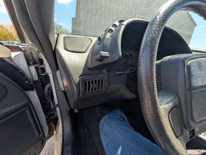 1992 chrysler lebaron convertible with 206798 miles for sale near elk-river, minnesota 987e07c52419458e83cd991536871dd2.jpg