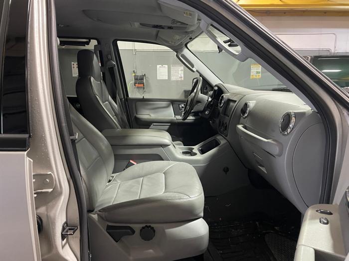 2005 Ford Expedition