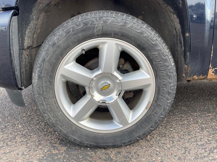 2008 chevrolet silverado-1500 work-truck-ext.-cab-std.-box-4wd with 142850 miles for sale near north-branch, minnesota 9890dcb6223d4ccbb7e4b44219d0cd7b.jpeg