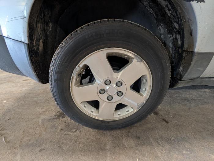 2004 saturn vue awd-v6 with 160072 miles for sale near elk-river, minnesota 9893cd5851f04f8bb6fd493c862cef9e.jpg