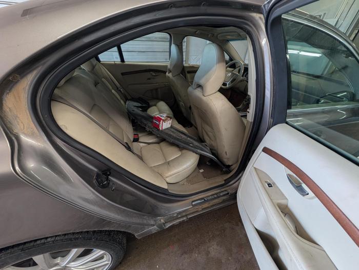 2010 volvo s80 t6-awd with 216809 miles for sale near elk-river, minnesota 98cc799e06454a2186f9e527c1d55aaf.jpg