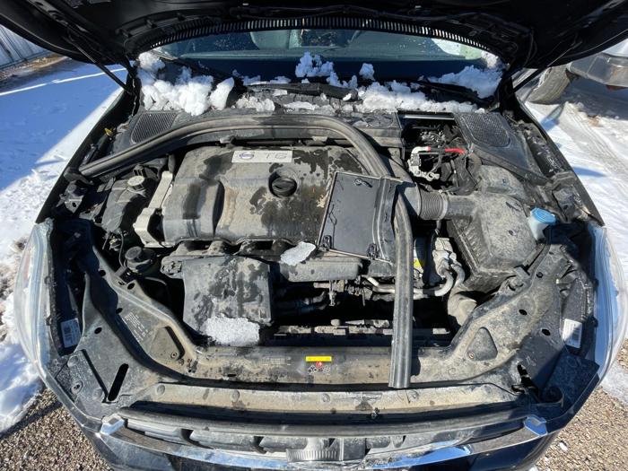 2012 volvo xc60 with 145194 miles for sale near elk-river, minnesota 98e6f9fc1ef14010a49a189f3aa17e92.jpg