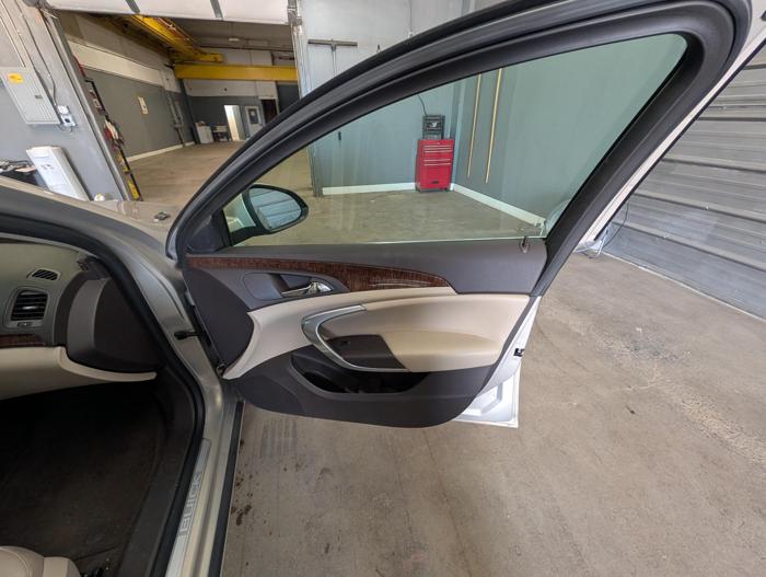 2012 buick regal base with 50524 miles for sale near elk-river, minnesota 990b5e2a1f6f4a6d8a9e1ecfb7cbf92c.jpg