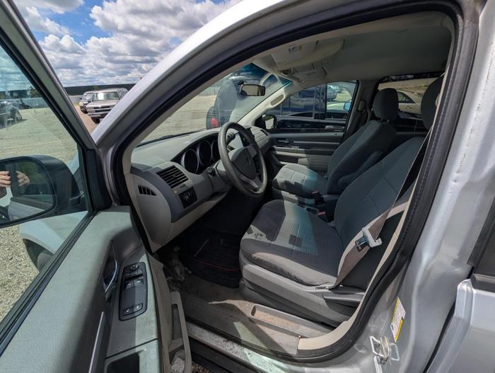 2010 dodge grand-caravan se with 155535 miles for sale near elk-river, minnesota 9910df8fb08c43daa0c4476ab5e9c257.jpg