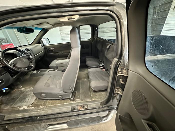 2005 chevrolet colorado z85-ext.-cab-4wd with 90401 miles for sale near elk-river, minnesota 99933a7b2fdf42c6a51cebb2d58e9d17.jpeg