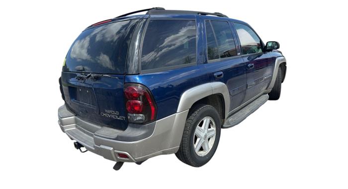 2002 chevrolet trailblazer ls-4wd with 203457 miles for sale near elk-river, minnesota 99c8ee76f8e24cfdbae16b56e5eeab5e.jpg