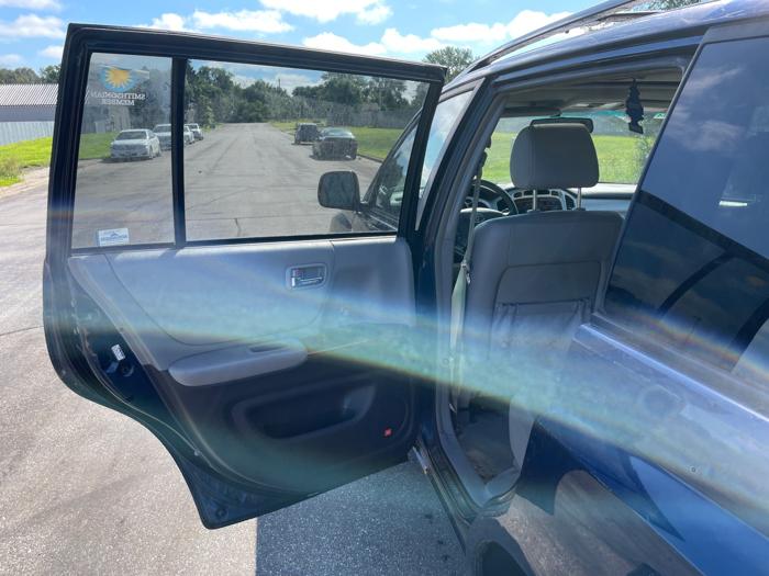 2007 toyota highlander limited-v6-4wd with 230304 miles for sale near elk-river, minnesota 99e49aa2b9974b2f8325fd6c6c08a0a7.jpeg