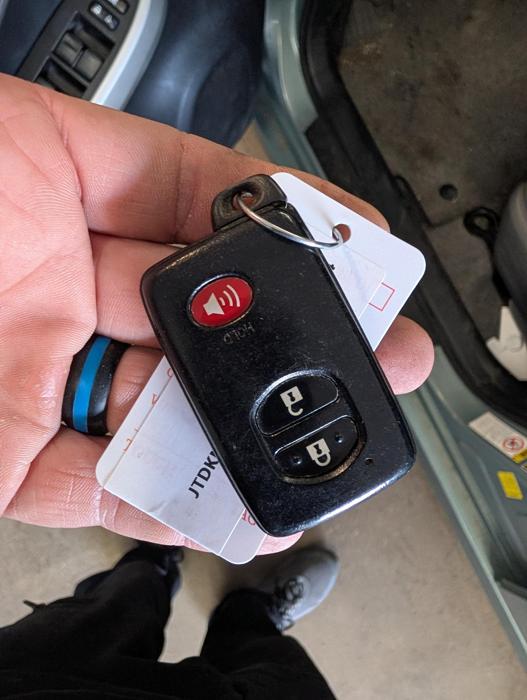 2012 toyota prius prius-ii with 210644 miles for sale near elk-river, minnesota 9a041edc9b64451799f8a60efd2f76e2.jpg