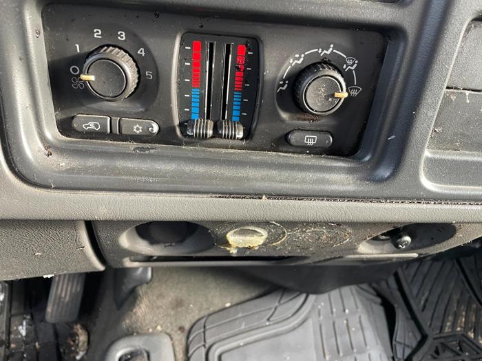 2003 chevrolet silverado 1500 with 212825 miles for sale near elk-river, minnesota 9a08900631f34882bf565f1eb266ac5c.jpg