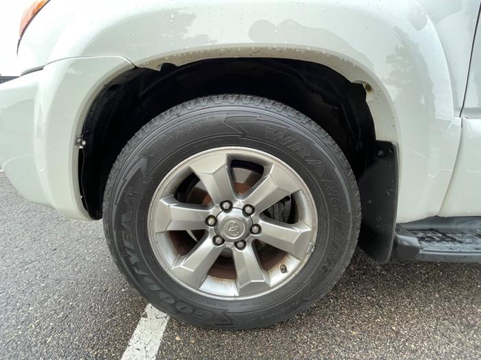 2007 toyota 4runner limited-2wd with 259012 miles for sale near eden-prairie, minnesota 9a1aeaa450c0432eb2456cb9ebc4c378.jpeg