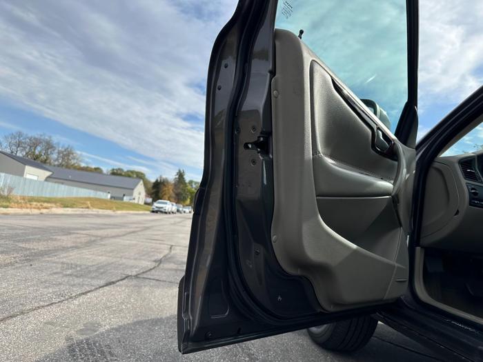 2007 volvo xc70 cross-country with 147108 miles for sale near elk-river, minnesota 9a3534de4f8f4b6fa2d28d1242fc8443.jpg