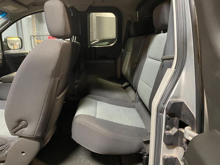 2004 Nissan Titan