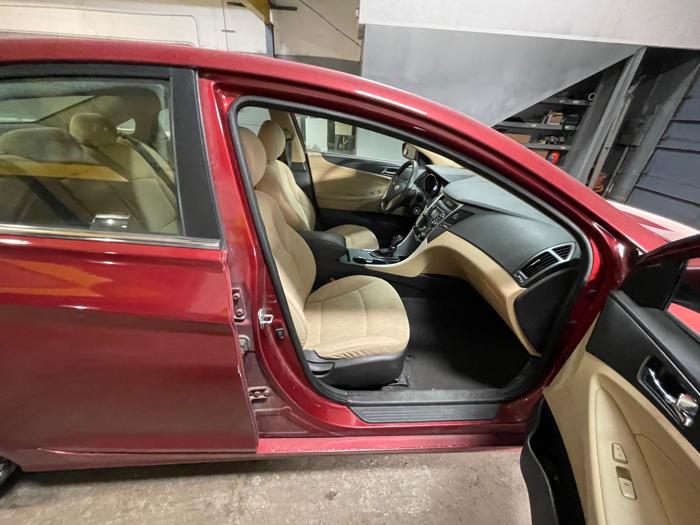 2011 hyundai sonata gls-auto with 154131 miles for sale near elk-river, minnesota 9a6e0e455c474d29a003d3f58c1a6257.jpeg