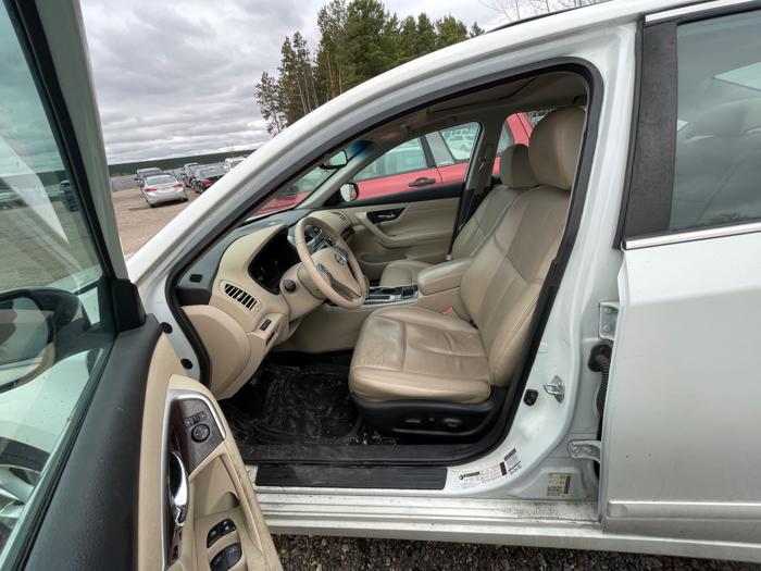 2015 nissan altima 2.5-s with 132672 miles for sale near elk-river, minnesota 9a89fcb3eac44c72a9bee07590f2e50e.jpeg