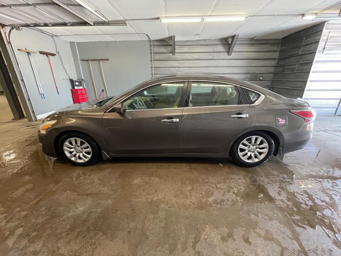 2014 nissan altima 2.5-sl with 200006 miles for sale near elk-river, minnesota 9aa4030223d345ff8f4b16bb58ec4935.jpeg