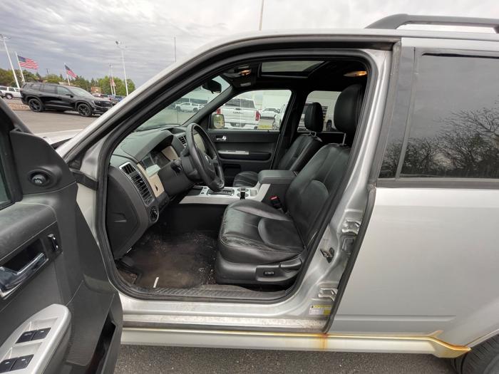 2008 mercury mariner v6-4wd with 191219 miles for sale near white-bear-lake, minnesota 9ab03241c83147e69c0db67855ebfe79.jpeg