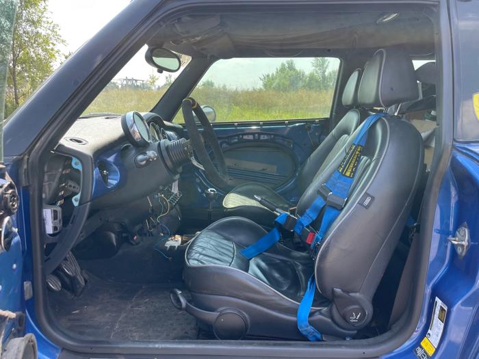 2006 mini cooper s with 196861 miles for sale near elk-river, minnesota 9ab6f346f5ee4be7a2349f848343308b.jpeg