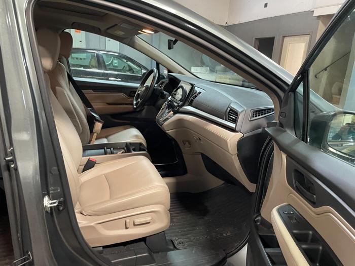 2019 honda odyssey exl---exl-nr with 10726 miles for sale near elk-river, minnesota 9abbef102e6d4027838acdb8f63d3e4e.jpg