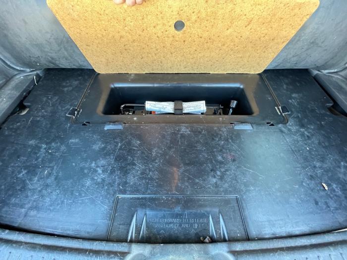 2008 ford escape xlt-4wd-v6 with 163842 miles for sale near elk-river, minnesota 9ad6e04800be4857877aa7be30003569.jpeg