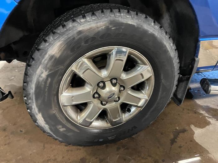 2014 ford f-150 xlt with 163160 miles for sale near elk-river, minnesota 9b032069eb57497aba8b1adbd4993ded.jpg