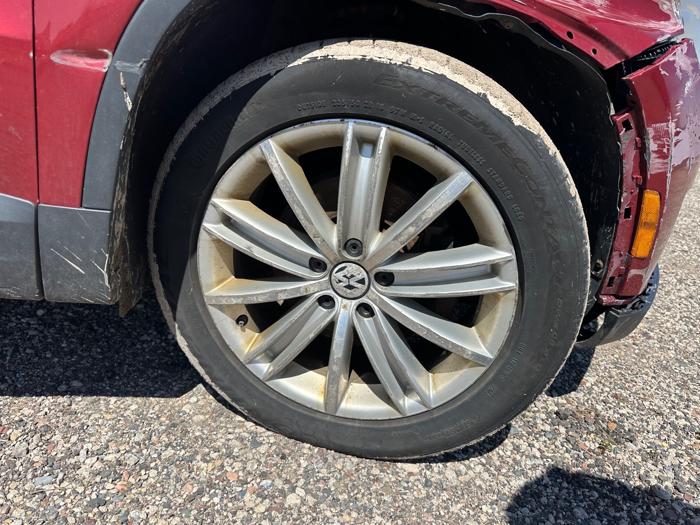 2011 volkswagen tiguan s-4motion with 209691 miles for sale near elk-river, minnesota 9b097c39f20f4b0f8ac0c7b8f800bde2.jpeg