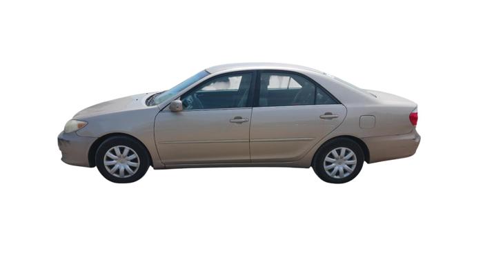 2005 toyota camry le with 202015 miles for sale near elk-river, minnesota 9b0c86d9b7cc411298658694f9cee5ad.jpg