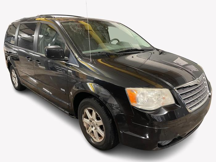 2008 chrysler town-and-country touring-signature with 172420 miles for sale near elk-river, minnesota 9b1166c3e6784780a4d4c1cbe707141d.jpg