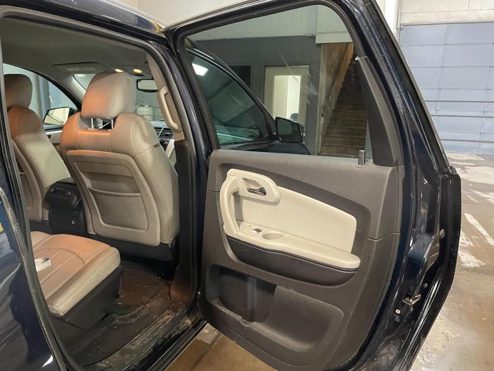 2011 chevrolet traverse ltz with 154096 miles for sale near elk-river, minnesota 9b32dd480cc346429dcd2a1ba93a44d4.jpg