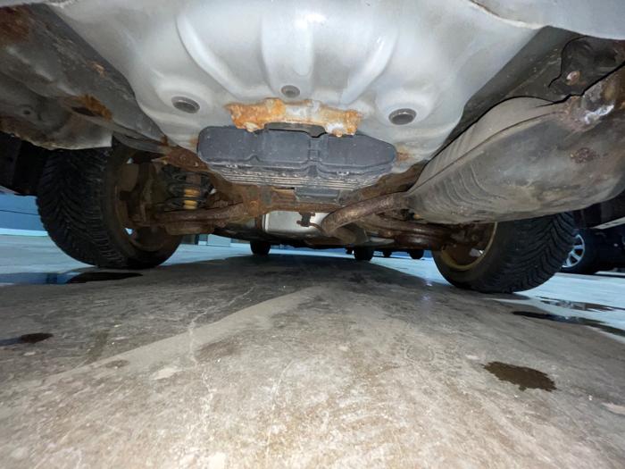 2012 ford fusion se with 151877 miles for sale near elk-river, minnesota 9b611f03b38a4af89292fb2fad7bd631.jpeg