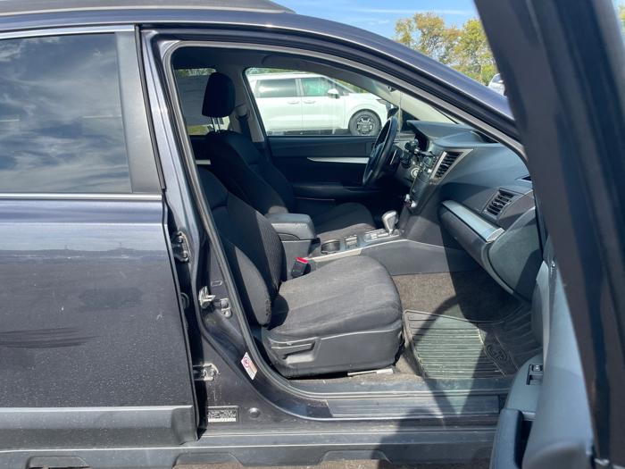 2011 subaru outback 2.5i-premium with 155626 miles for sale near rochester, minnesota 9b64076a7ba4415c86f864bf493cde2d.jpeg