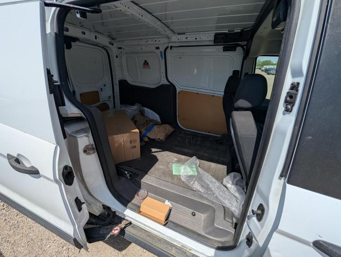 2020 ford transit-connect cargo-van with 279605 miles for sale near elk-river, minnesota 9b6c10b69921482a9d541ab61770e964.jpg