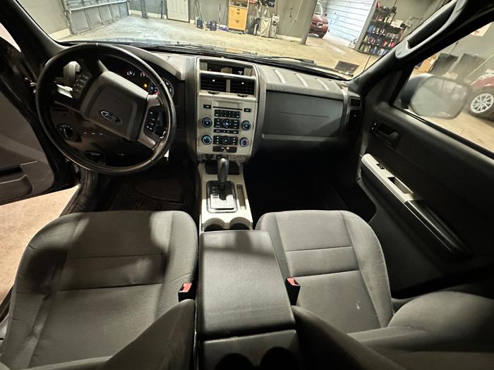2012 ford escape xlt-4wd with 132734 miles for sale near elk-river, minnesota 9b6fbea8ffb8463c860598622444e1c9.jpeg