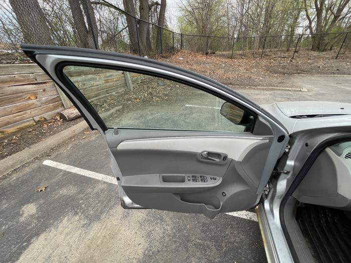 2011 chevrolet malibu ls with 232993 miles for sale near white-bear-lake, minnesota 9b714eaf87e1497793f758f30f2438cc.jpeg