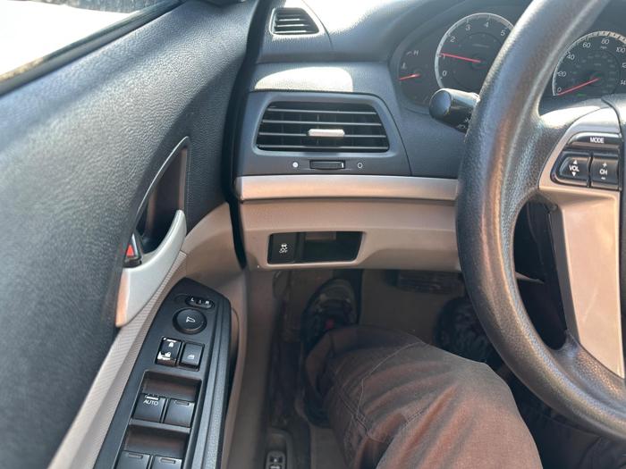 2012 honda accord lx-sedan-at with 224945 miles for sale near elk-river, minnesota 9b763949dc6d46d6af832d31f9af5625.jpeg