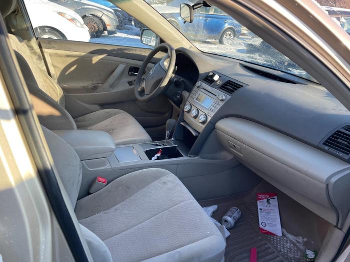 2011 toyota camry base with 203407 miles for sale near elk-river, minnesota 9b85459669b74f5b9361fa8c2157e5e2.jpg