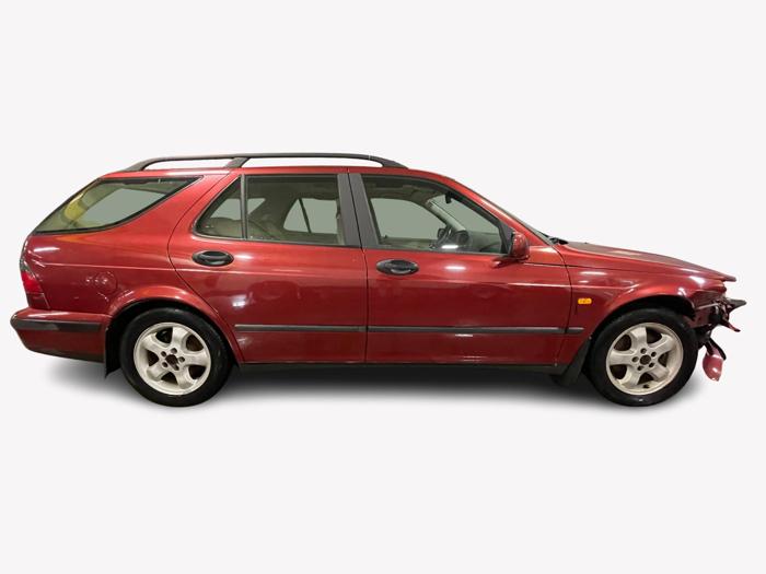 1999 Saab 9-5 SportWagon