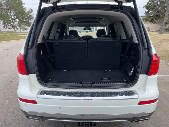 2013 mercedes-benz gl-class gl450-4matic with 111773 miles for sale near eden-prairie, minnesota 9baa65e06bba404eae8c7afe0640895b.jpeg