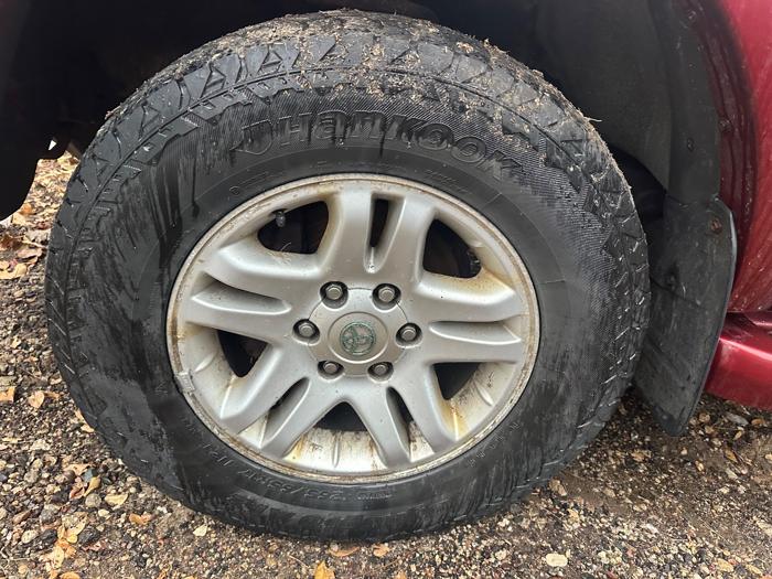 2004 toyota tundra sr5-double-cab-4wd with 358601 miles for sale near elk-river, minnesota 9bb77b69ba4c4186b8eda35e2afceb10.jpeg