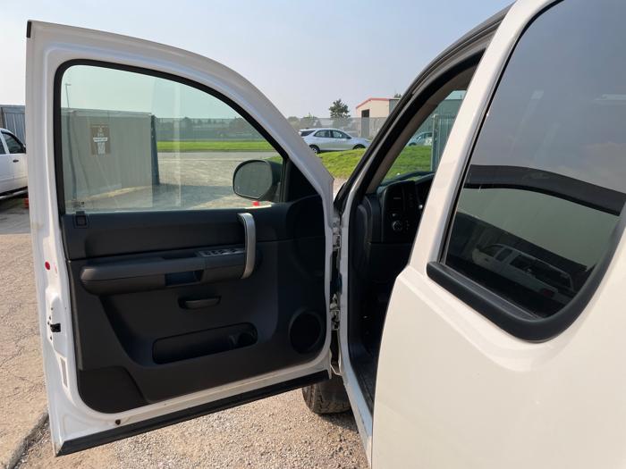 2007 chevrolet silverado-1500 lt1-ext.-cab-4wd with 161725 miles for sale near elk-river, minnesota 9bb8ff47ddd64e3781e4109da251872f.jpeg