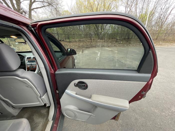 2007 chevrolet equinox lt1-awd with 107690 miles for sale near white-bear-lake, minnesota 9bbf1c0495c34e73bed54b5520061781.jpeg