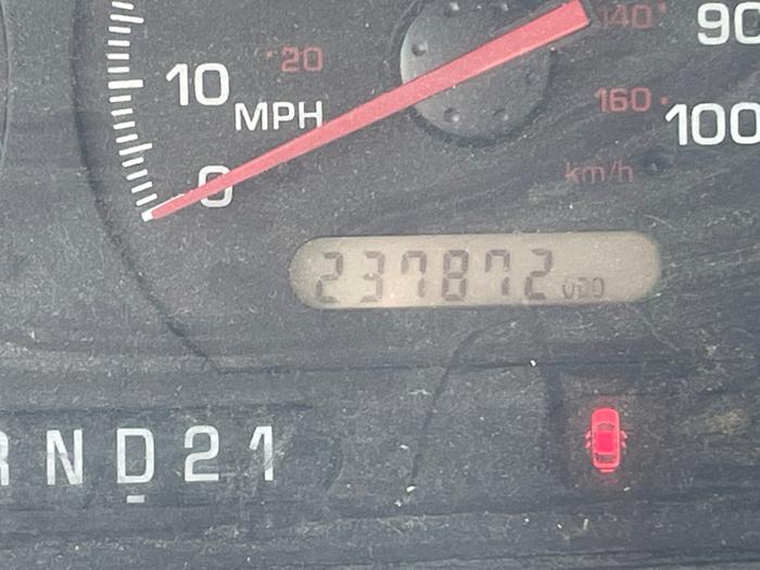 2001 mercury villager base with 237872 miles for sale near elk-river, minnesota 9bf12b8ecd734c558cba8ff35389aa4b.jpeg