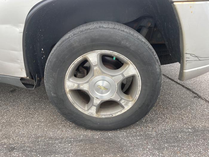2007 chevrolet trailblazer ls1-4wd with 98541 miles for sale near elk-river, minnesota 9bffd5584aa440e08a132bbfe20c57ab.jpeg