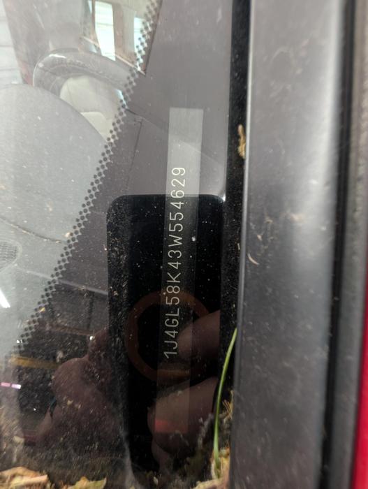 2003 jeep liberty limited-4wd with 186488 miles for sale near elk-river, minnesota 9c02183395014ce8bb0e43fe0af3159a.jpg
