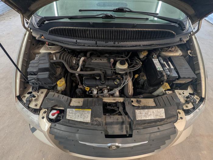 2006 chrysler town-&-country base with 224797 miles for sale near elk-river, minnesota 9c638a93a5c84302923b0494da7a9b9a.jpg
