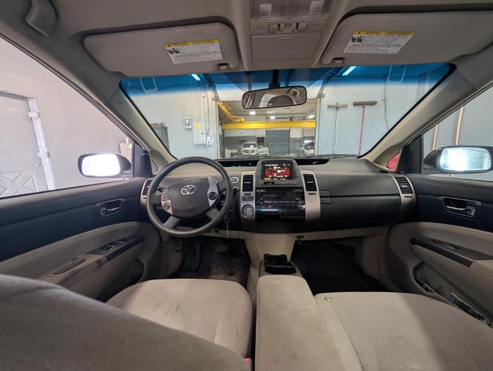 2006 toyota prius 4-door-liftback with 297498 miles for sale near elk-river, minnesota 9c67c54ff3224808b08cb40b0daf834e.jpg
