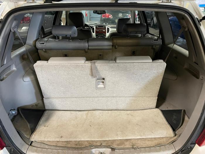 2005 toyota highlander base with 325337 miles for sale near elk-river, minnesota 9c7418dd06394ffcbdbf1b1f75beb6de.jpg