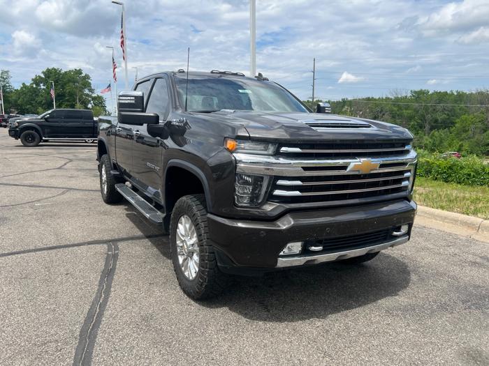 2020 chevrolet silverado-2500hd high-country-crew-cab-short-box-4wd with 54725 miles for sale near savage, minnesota 9c77d502299247bcb29706aa4d1b8ced.jpeg